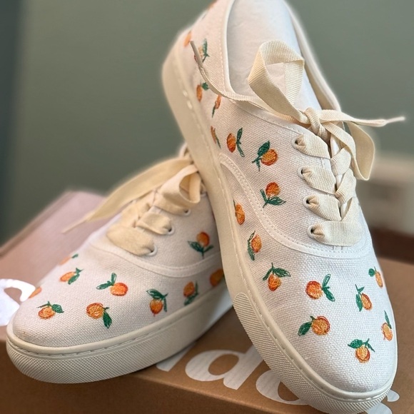 Soludos Marin Women Soludos Marin Sneakers with Orange Motif Women’s 9.5 NEW